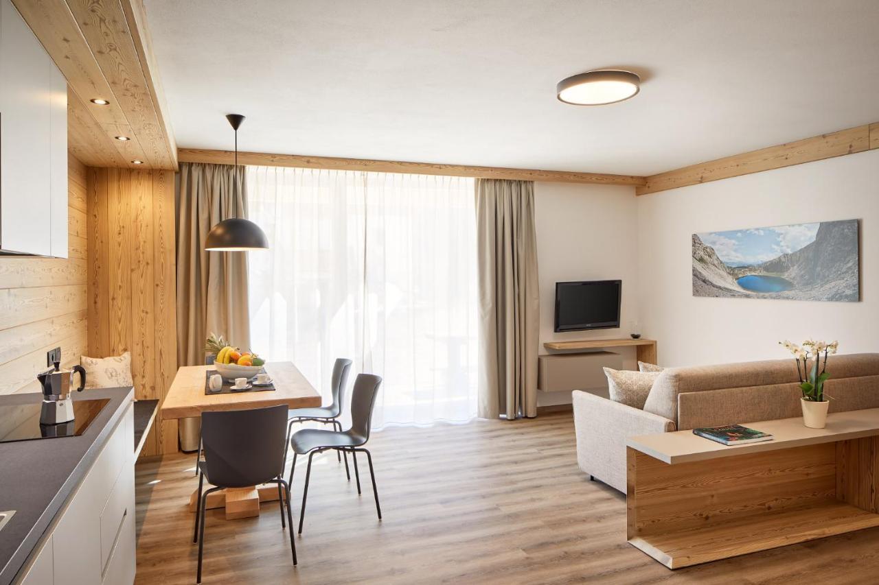 Residence Settsass โคลฟอสโก ภายนอก รูปภาพ